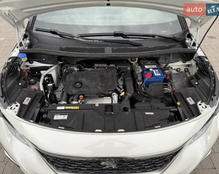 Белый Пежо 3008, объемом двигателя 1.5 л и пробегом 186 тыс. км за 21300 $, фото 23 на Automoto.ua