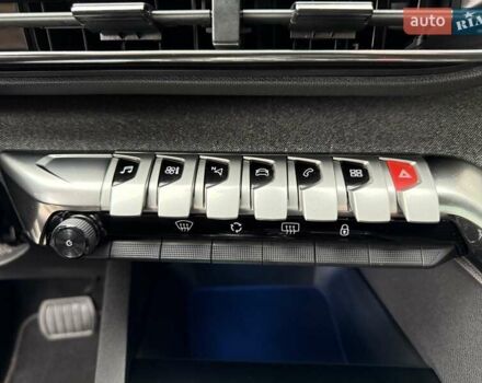 Белый Пежо 3008, объемом двигателя 1.5 л и пробегом 186 тыс. км за 21300 $, фото 66 на Automoto.ua