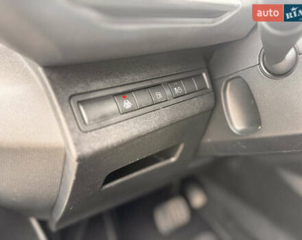 Белый Пежо 3008, объемом двигателя 1.6 л и пробегом 135 тыс. км за 21000 $, фото 65 на Automoto.ua