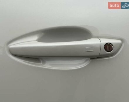 Белый Пежо 3008, объемом двигателя 1.5 л и пробегом 186 тыс. км за 21300 $, фото 33 на Automoto.ua