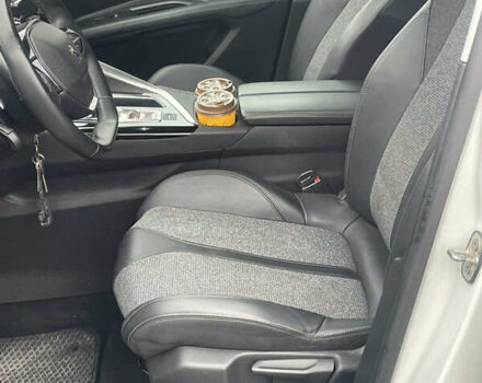 Білий Пежо 3008, об'ємом двигуна 2 л та пробігом 81 тис. км за 24900 $, фото 12 на Automoto.ua