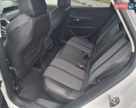 Белый Пежо 3008, объемом двигателя 2 л и пробегом 210 тыс. км за 20500 $, фото 23 на Automoto.ua