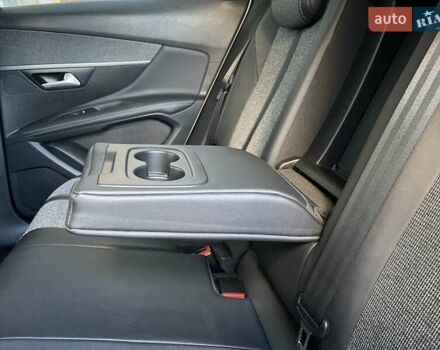 Белый Пежо 3008, объемом двигателя 1.5 л и пробегом 178 тыс. км за 21300 $, фото 51 на Automoto.ua