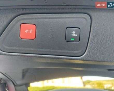 Білий Пежо 3008, об'ємом двигуна 1.5 л та пробігом 155 тис. км за 20750 $, фото 34 на Automoto.ua