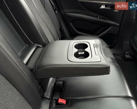 Белый Пежо 3008, объемом двигателя 1.5 л и пробегом 186 тыс. км за 21300 $, фото 97 на Automoto.ua