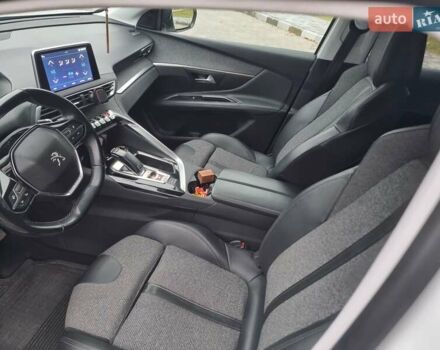 Белый Пежо 3008, объемом двигателя 2 л и пробегом 210 тыс. км за 20500 $, фото 21 на Automoto.ua