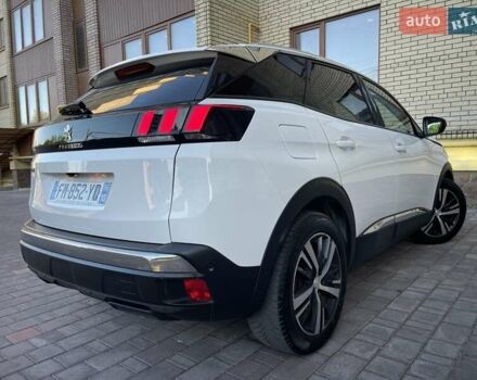 Белый Пежо 3008, объемом двигателя 1.5 л и пробегом 178 тыс. км за 21300 $, фото 40 на Automoto.ua
