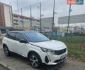 Белый Пежо 3008, объемом двигателя 2 л и пробегом 64 тыс. км за 27200 $, фото 5 на Automoto.ua