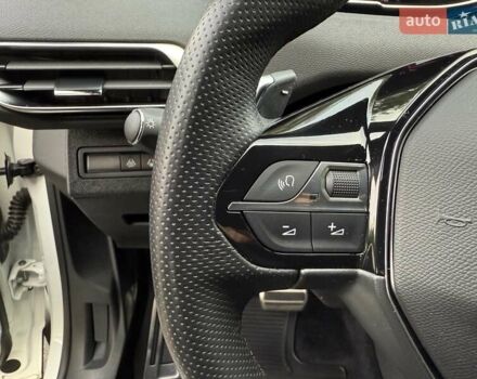 Белый Пежо 3008, объемом двигателя 2 л и пробегом 38 тыс. км за 29999 $, фото 47 на Automoto.ua