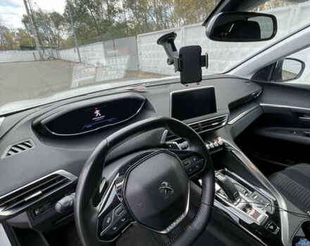 Белый Пежо 3008, объемом двигателя 1.5 л и пробегом 50 тыс. км за 25555 $, фото 5 на Automoto.ua