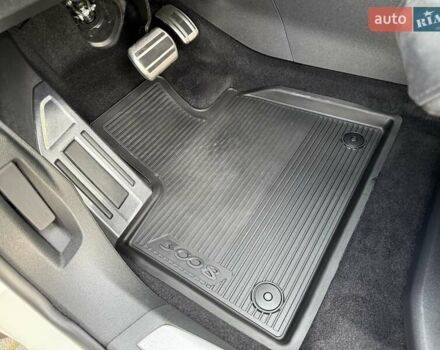 Белый Пежо 3008, объемом двигателя 2 л и пробегом 38 тыс. км за 29999 $, фото 39 на Automoto.ua