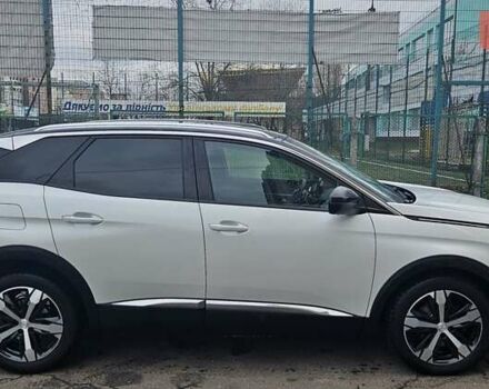 Белый Пежо 3008, объемом двигателя 2 л и пробегом 64 тыс. км за 27200 $, фото 1 на Automoto.ua