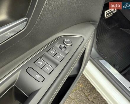 Белый Пежо 3008, объемом двигателя 2 л и пробегом 38 тыс. км за 29999 $, фото 38 на Automoto.ua