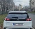 Белый Пежо 3008, объемом двигателя 2 л и пробегом 64 тыс. км за 27200 $, фото 3 на Automoto.ua