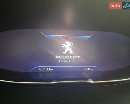 Белый Пежо 3008, объемом двигателя 2 л и пробегом 60 тыс. км за 28100 $, фото 7 на Automoto.ua