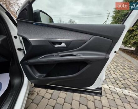 Белый Пежо 3008, объемом двигателя 1.5 л и пробегом 162 тыс. км за 21750 $, фото 55 на Automoto.ua