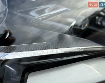 Белый Пежо 3008, объемом двигателя 2 л и пробегом 38 тыс. км за 29999 $, фото 34 на Automoto.ua