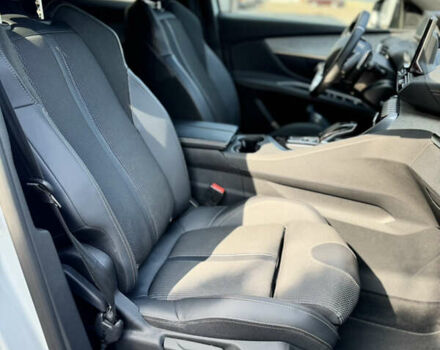 Белый Пежо 3008, объемом двигателя 2 л и пробегом 60 тыс. км за 32000 $, фото 8 на Automoto.ua