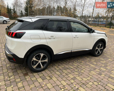 Белый Пежо 3008, объемом двигателя 1.5 л и пробегом 25 тыс. км за 29500 $, фото 4 на Automoto.ua