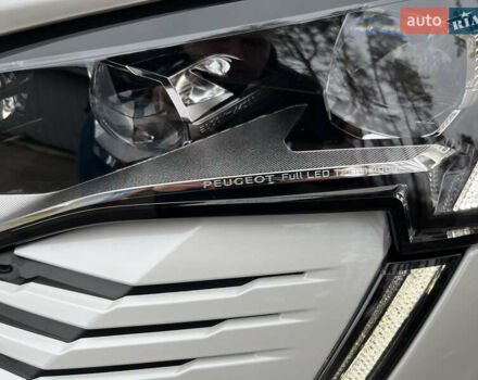 Белый Пежо 3008, объемом двигателя 1.5 л и пробегом 25 тыс. км за 29500 $, фото 8 на Automoto.ua