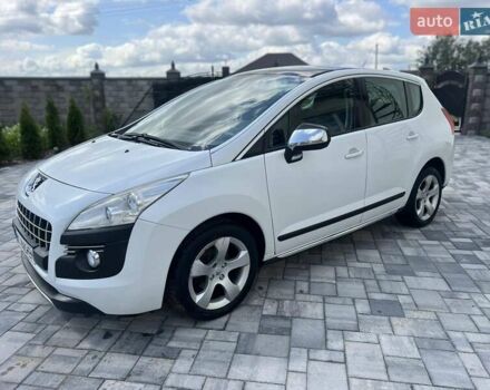 Білий Пежо 3008, об'ємом двигуна 1.6 л та пробігом 261 тис. км за 6800 $, фото 1 на Automoto.ua