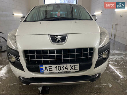 Пежо 3008 2010 у Кривому Розі на Automoto.ua Білий Пежо 3008, об'ємом двигуна 1.6 л та пробігом 180 тис. км за 8000 $, фото 1 на Automoto.ua