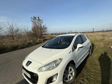 Білий Пежо 3008, об'ємом двигуна 1.6 л та пробігом 193 тис. км за 6700 $, фото 1 на Automoto.ua
