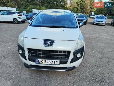 Белый Пежо 3008, объемом двигателя 1.56 л и пробегом 299 тыс. км за 8300 $, фото 1 на Automoto.ua