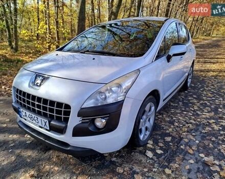 Пежо 3008 2011 в Черкассах на Automoto.ua Белый Пежо 3008, объемом двигателя 1.56 л и пробегом 284 тыс. км за 7800 $, фото 1 на Automoto.ua