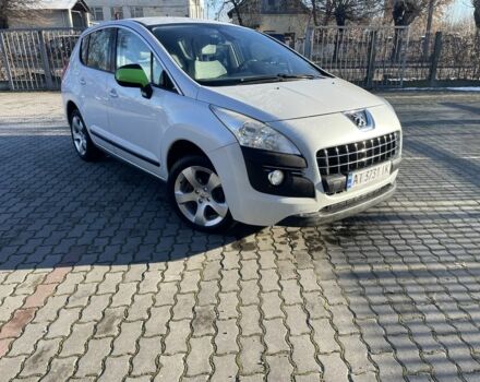 Белый Пежо 3008, объемом двигателя 1.6 л и пробегом 240 тыс. км за 8300 $, фото 1 на Automoto.ua