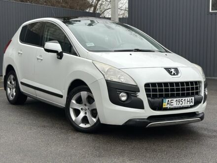 Білий Пежо 3008, об'ємом двигуна 1.6 л та пробігом 125 тис. км за 8000 $, фото 1 на Automoto.ua