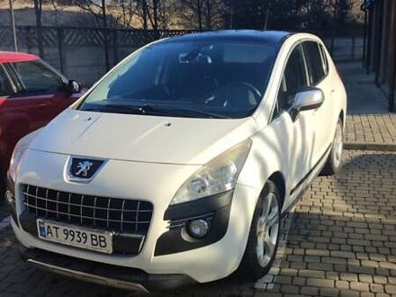 Пежо 3008 2012 в Ивано-Франковске на Automoto.ua Белый Пежо 3008, объемом двигателя 1.6 л и пробегом 230 тыс. км за 9150 $, фото 1 на Automoto.ua