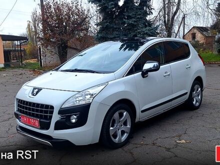 Белый Пежо 3008, объемом двигателя 1.6 л и пробегом 203 тыс. км за 9400 $, фото 1 на Automoto.ua