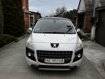 Білий Пежо 3008, об'ємом двигуна 1.6 л та пробігом 120 тис. км за 8500 $, фото 1 на Automoto.ua