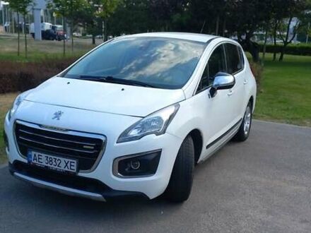 Пежо 3008 2014 у Дніпро (Дніпропетровську) на Automoto.ua Білий Пежо 3008, об'ємом двигуна 2 л та пробігом 210 тис. км за 11000 $, фото 1 на Automoto.ua