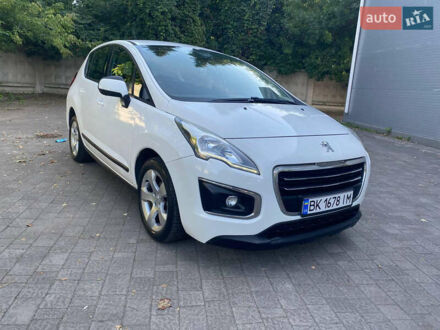 Пежо 3008 2014 у Рівному на Automoto.ua Білий Пежо 3008, об'ємом двигуна 1.56 л та пробігом 215 тис. км за 10450 $, фото 1 на Automoto.ua