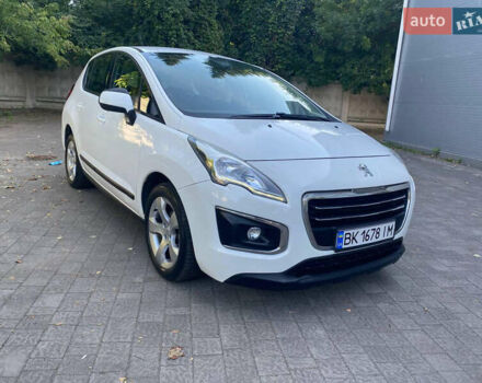 Пежо 3008 2014 в Ровно на Automoto.ua Белый Пежо 3008, объемом двигателя 1.56 л и пробегом 215 тыс. км за 10450 $, фото 1 на Automoto.ua