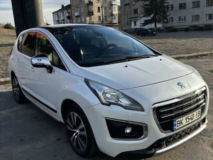 Белый Пежо 3008, объемом двигателя 2 л и пробегом 224 тыс. км за 14000 $, фото 1 на Automoto.ua