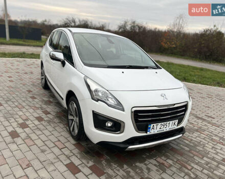 Белый Пежо 3008, объемом двигателя 1.56 л и пробегом 164 тыс. км за 9700 $, фото 1 на Automoto.ua