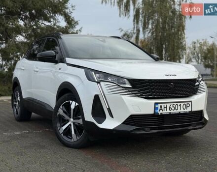 Белый Пежо 3008, объемом двигателя 2 л и пробегом 38 тыс. км за 29999 $, фото 1 на Automoto.ua