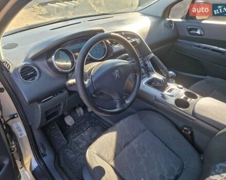 Бежевый Пежо 3008, объемом двигателя 1.6 л и пробегом 271 тыс. км за 7899 $, фото 12 на Automoto.ua