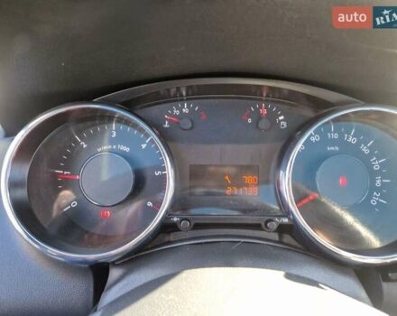 Бежевый Пежо 3008, объемом двигателя 1.6 л и пробегом 271 тыс. км за 7899 $, фото 15 на Automoto.ua