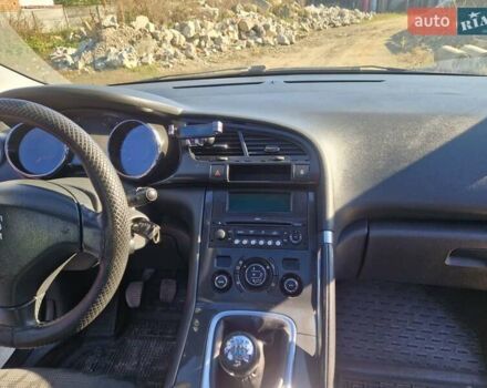 Бежевый Пежо 3008, объемом двигателя 1.6 л и пробегом 271 тыс. км за 7899 $, фото 20 на Automoto.ua