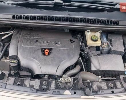 Бежевый Пежо 3008, объемом двигателя 2 л и пробегом 227 тыс. км за 9400 $, фото 42 на Automoto.ua