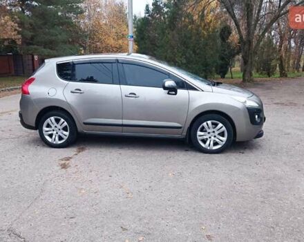 Бежевый Пежо 3008, объемом двигателя 2 л и пробегом 227 тыс. км за 9400 $, фото 16 на Automoto.ua