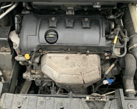 Бежевий Пежо 3008, об'ємом двигуна 1.6 л та пробігом 309 тис. км за 6800 $, фото 7 на Automoto.ua