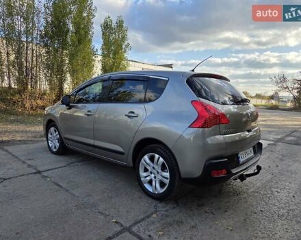 Бежевий Пежо 3008, об'ємом двигуна 2 л та пробігом 227 тис. км за 8900 $, фото 17 на Automoto.ua