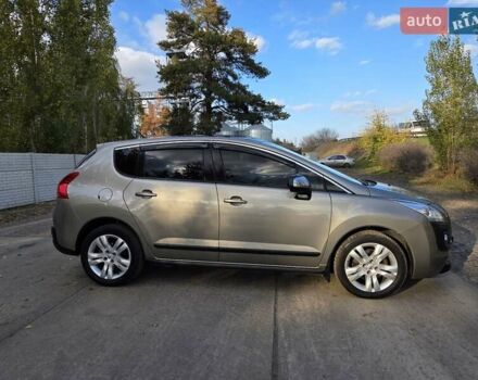 Бежевий Пежо 3008, об'ємом двигуна 2 л та пробігом 227 тис. км за 8900 $, фото 11 на Automoto.ua