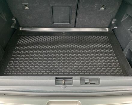 Бежевий Пежо 3008, об'ємом двигуна 1.6 л та пробігом 309 тис. км за 6800 $, фото 3 на Automoto.ua