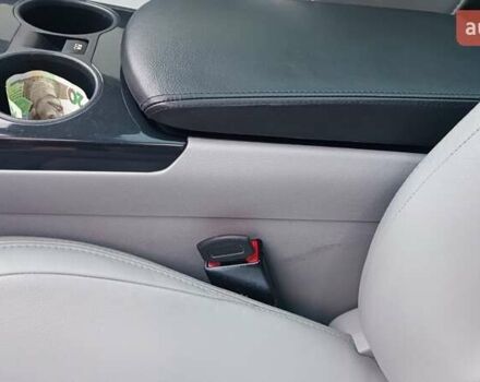 Бежевый Пежо 3008, объемом двигателя 2 л и пробегом 227 тыс. км за 9400 $, фото 24 на Automoto.ua